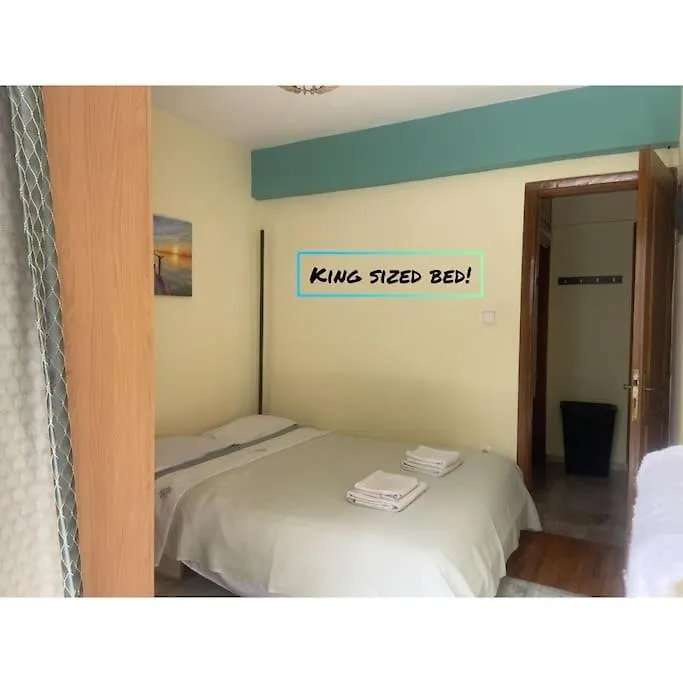 Alexandros-Family Friendly-Free Private Parking Apartment Thessaloniki